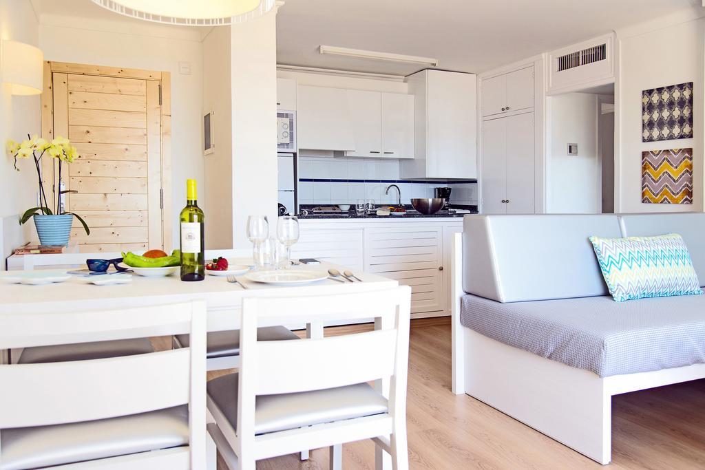 Cabot Sivella Apartments Port de Pollença Kamer foto